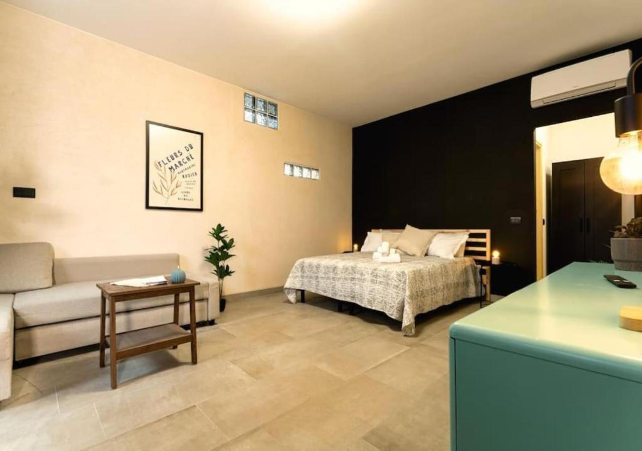 Residence La Corte - Bilocale 3 Novara Exterior photo